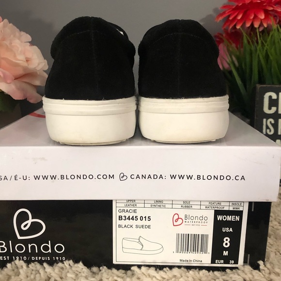 💦💧Blondo Waterproof Black Suede Sneakers! - Picture 6 of 8